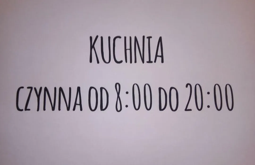 W Chmurach-1